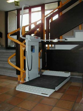 Platform lifts Wheelchair lifts